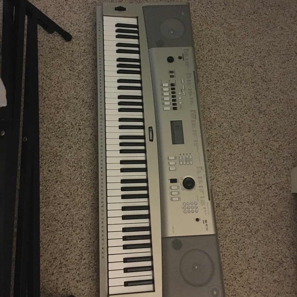 Yamaha ypg-235